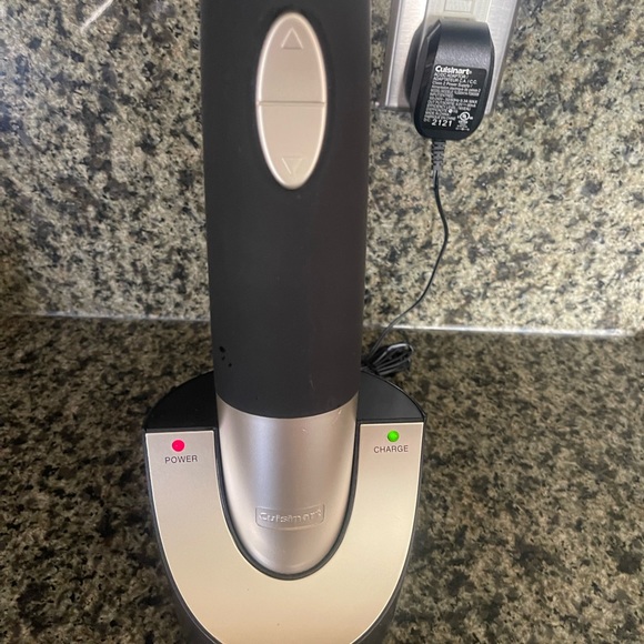Cuisinart Wine Opener - Picture 4 of 6
